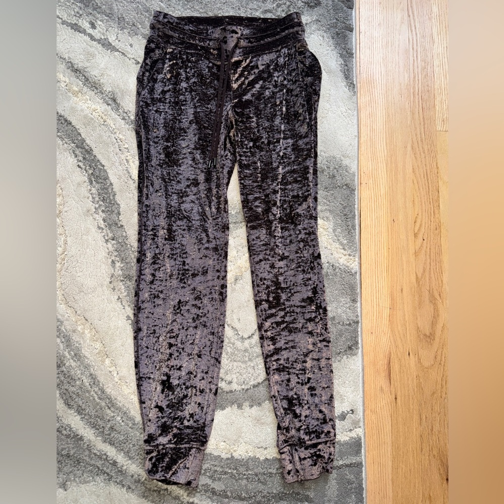 Lululemon Athletica Velvet Joggers in Deep Purple